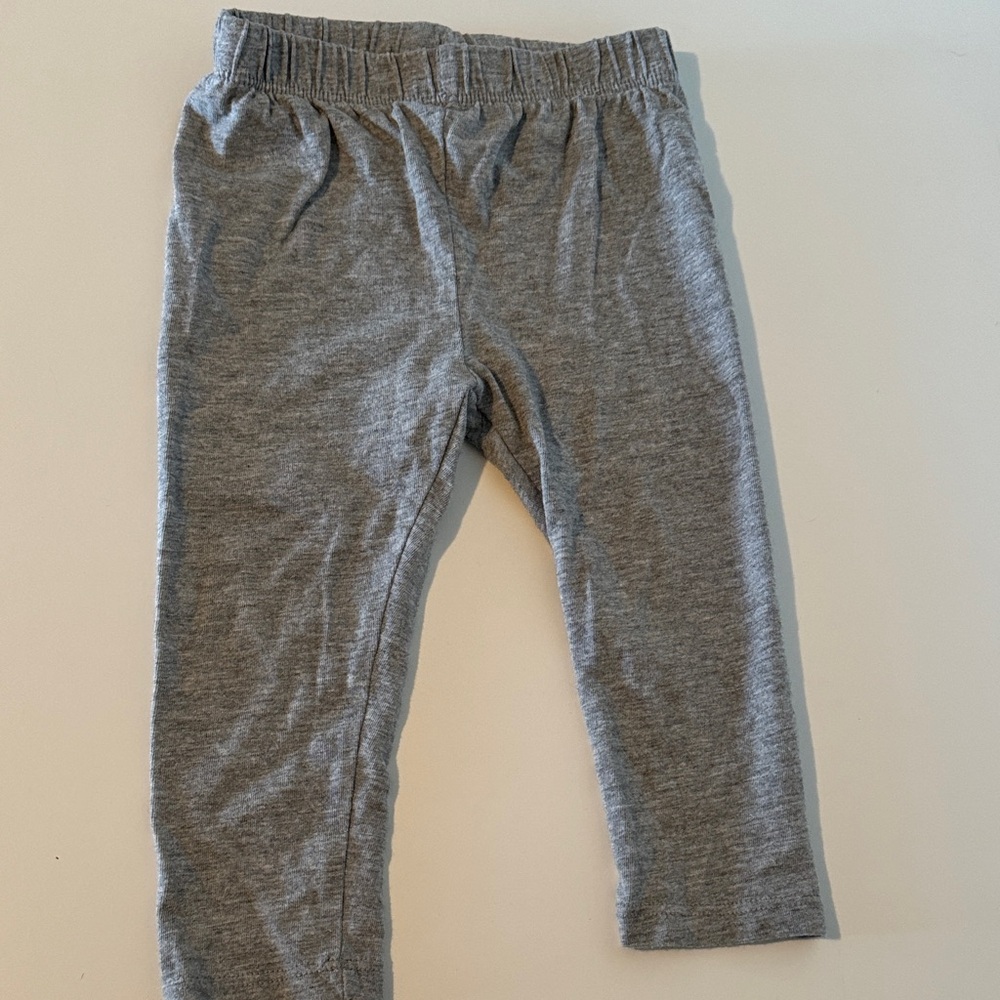 3 for $12 🔴 Classic Gray Kids Leggings